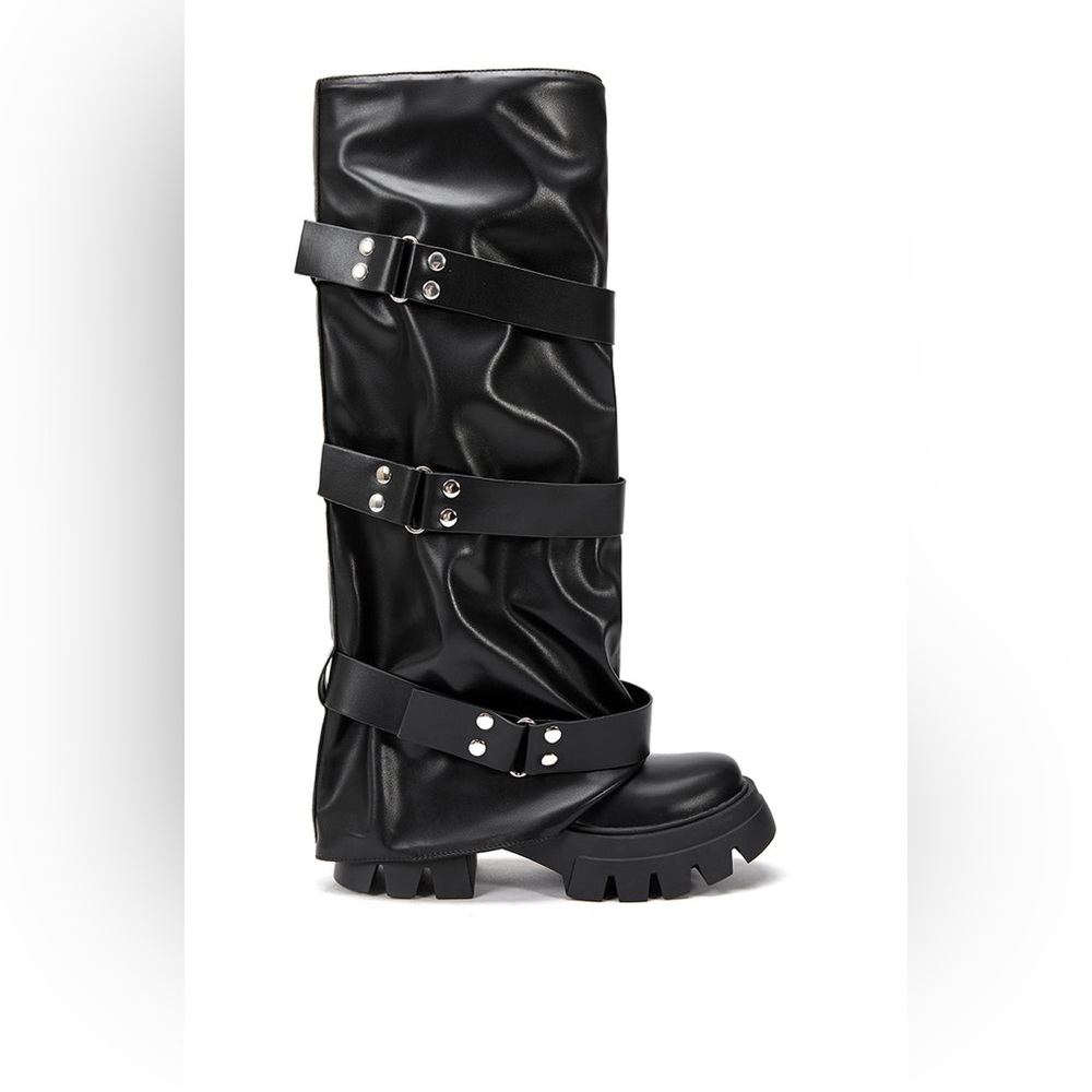 Azalea Wang Charna Black Flat Foldover Boot